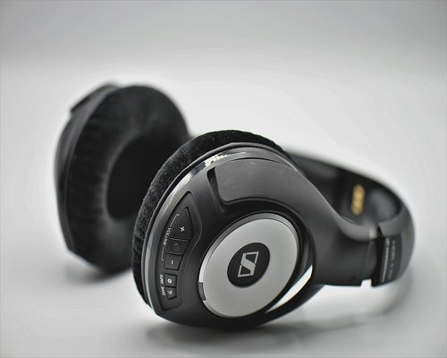 Gaming headset and audio accessories